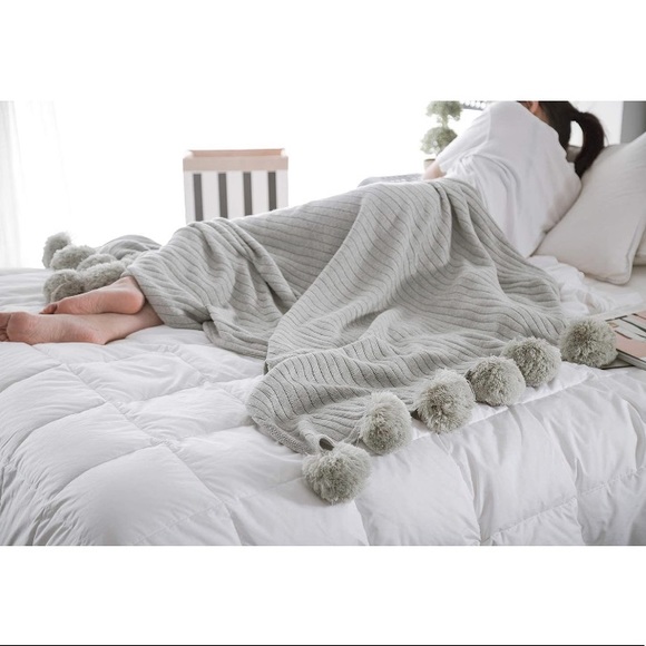 Light Grey Pompom Fringe Chic Cozy Soft Throw Blanket/Cover for Dorm/Living Room - Picture 3 of 11